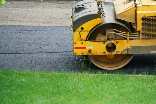 Best Driveway Paving Contractor  in Santa Clara, UT
